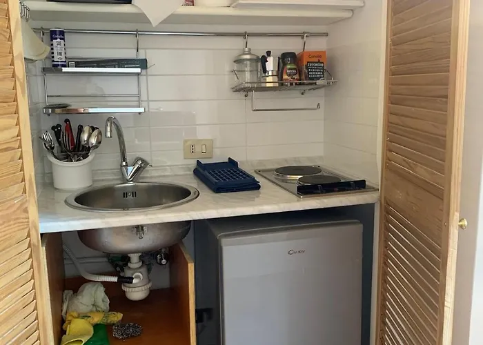 Degli Eroi Apartment *